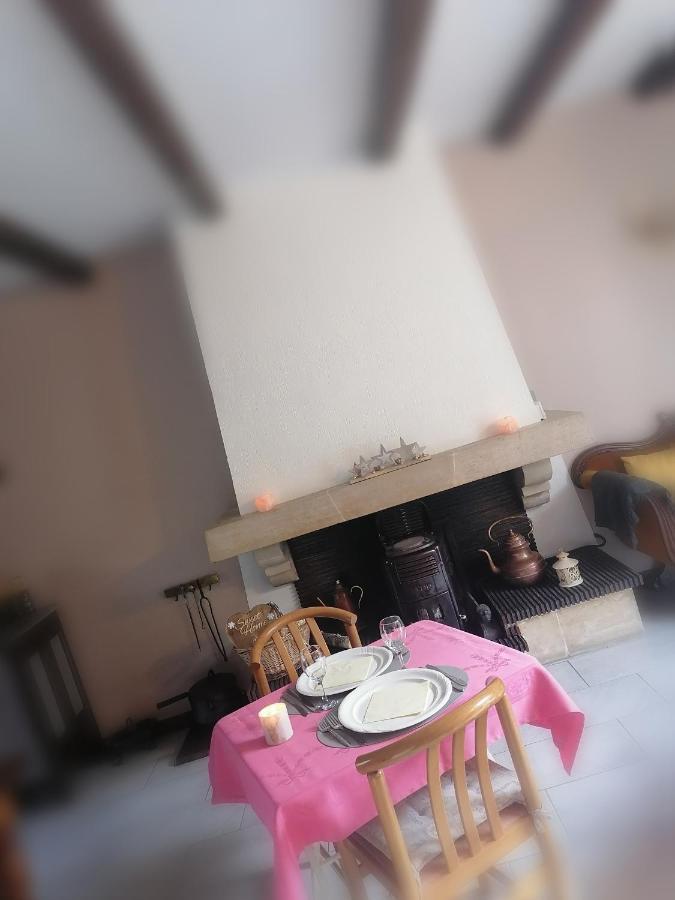 Monthermé Chez Many, Par Fred Et Henri B&B 외부 사진